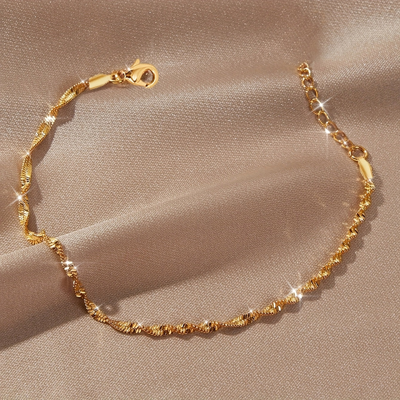 Elegant Stainless Steel Golden Chain Bracelet for Women