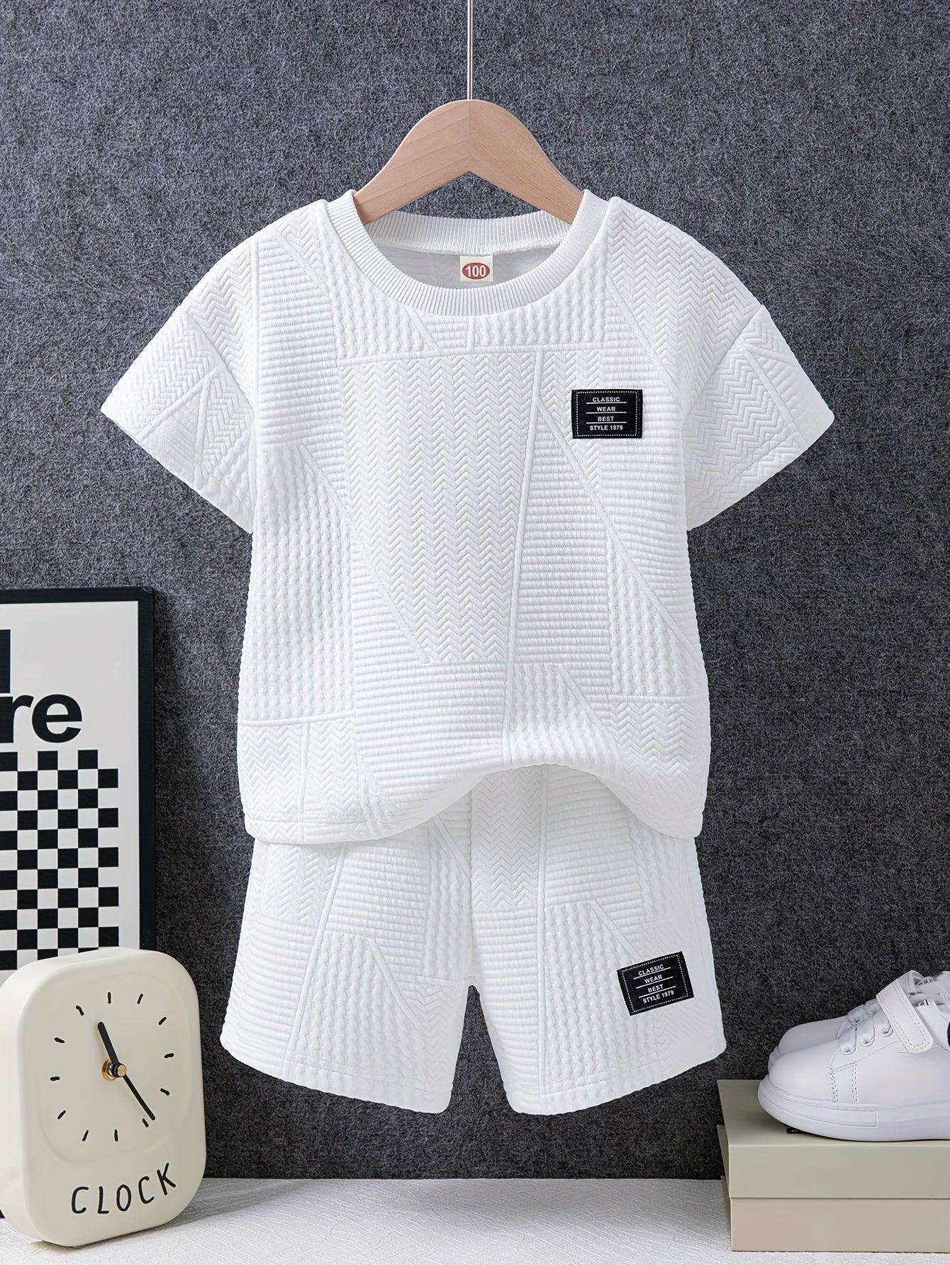 2pcs Boys Color Short Sleeve T-shirt & Shorts Set
