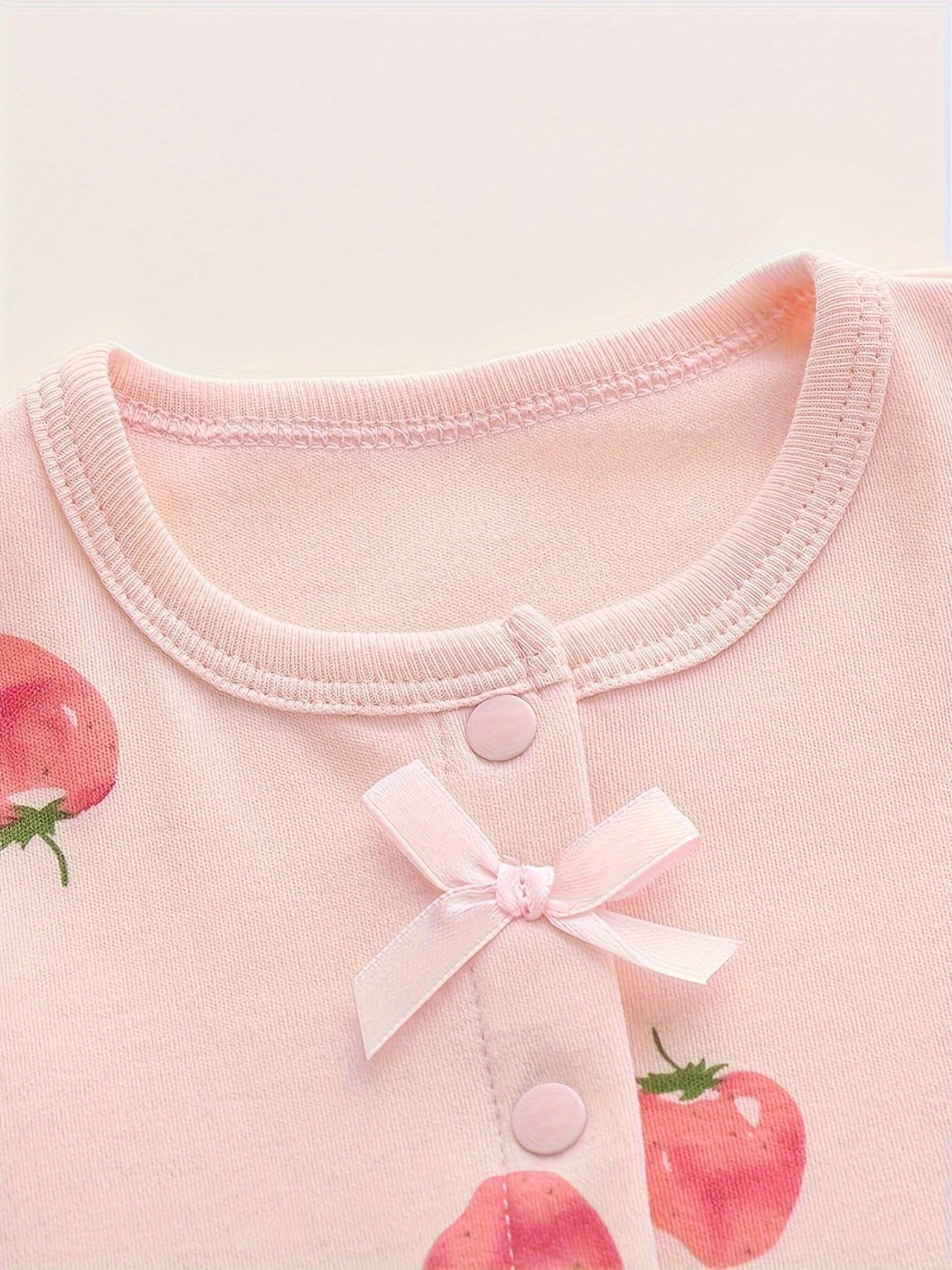 Infant's Cartoon Strawberry Allover Print Cotton Bodysuit, Casual Long Sleeve Onesie