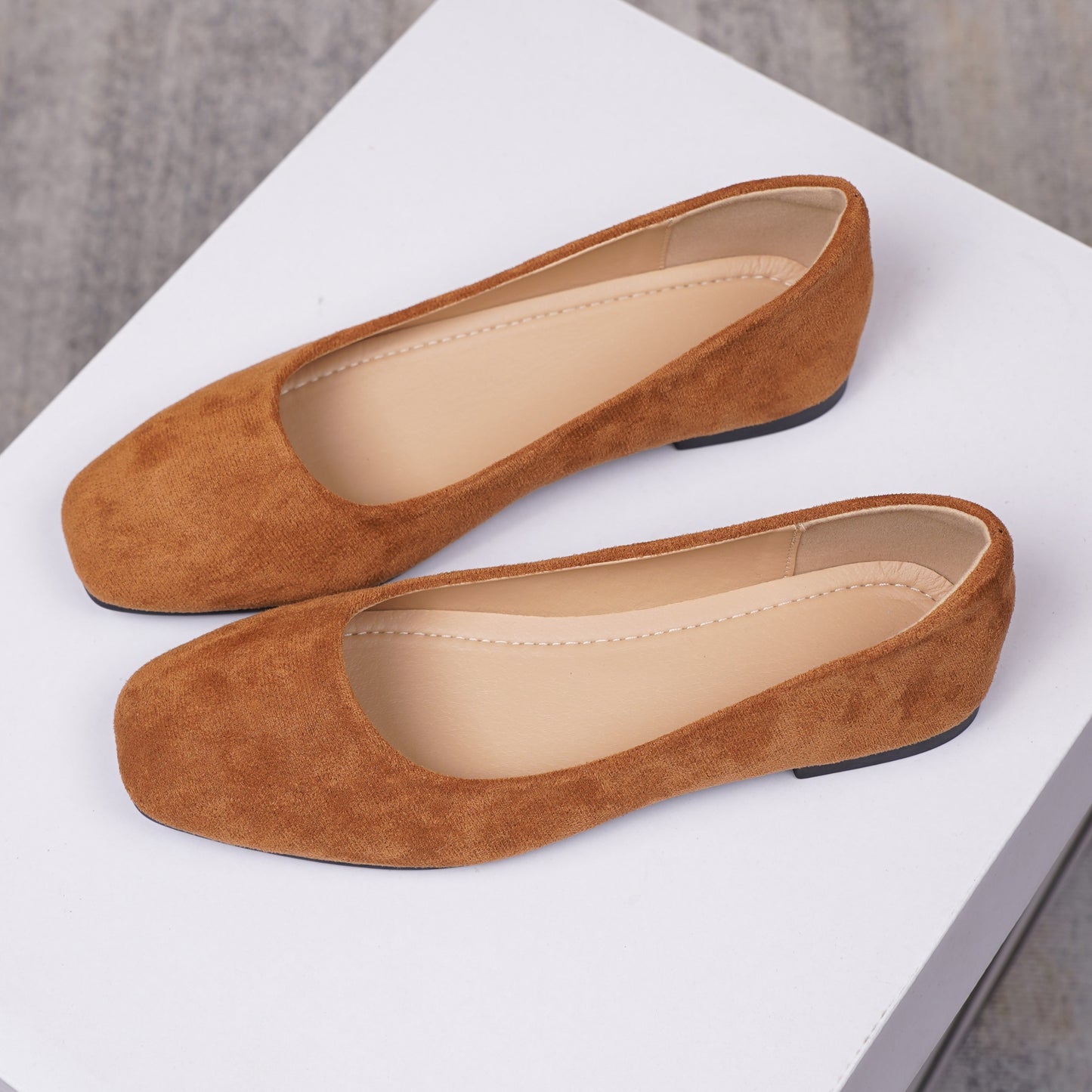 Minimalist Flats, Square Toe Versatile Shoes